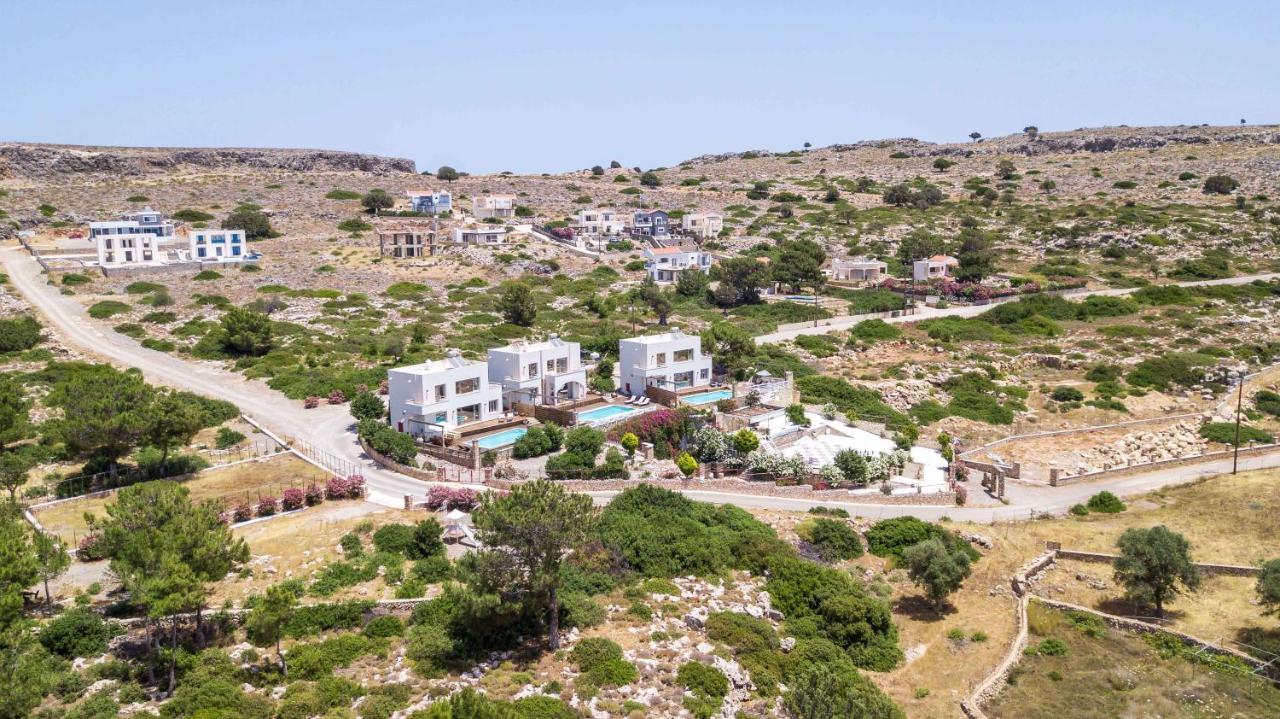Spilia Bay *