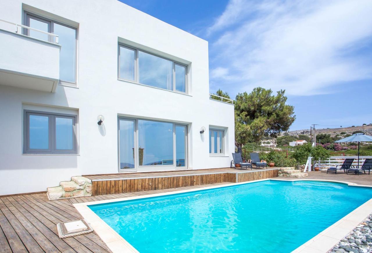 Spilia Bay Villa *