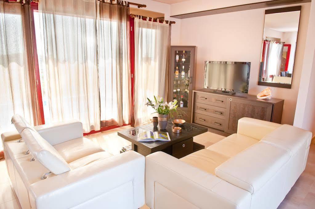 Villa Spilia Bay